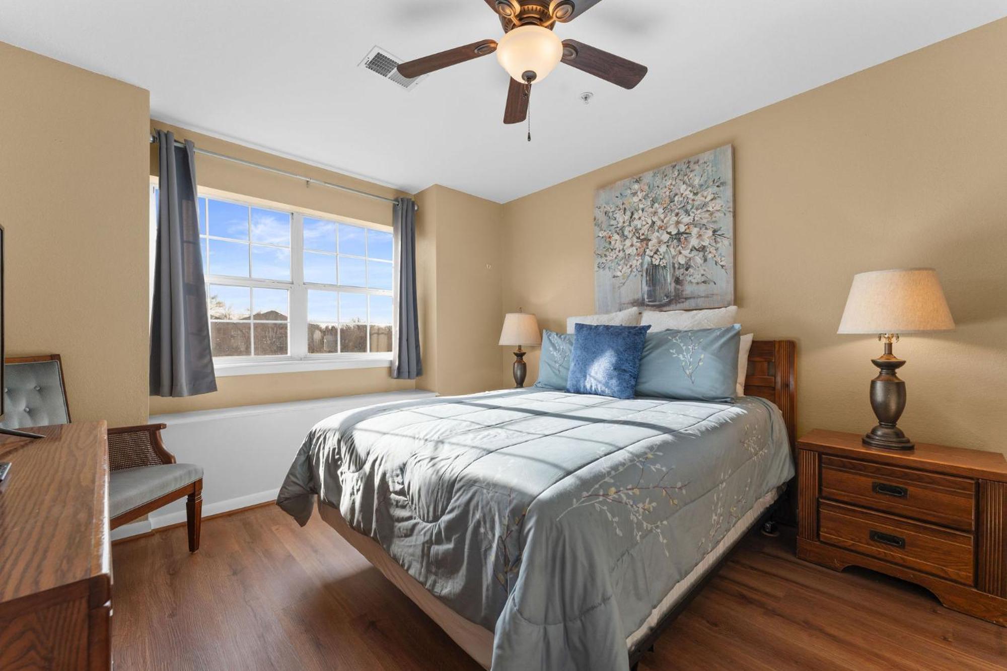 Cozy Top Floor 2Br Condo With View And Amenities!! Point Lookout Exterior photo