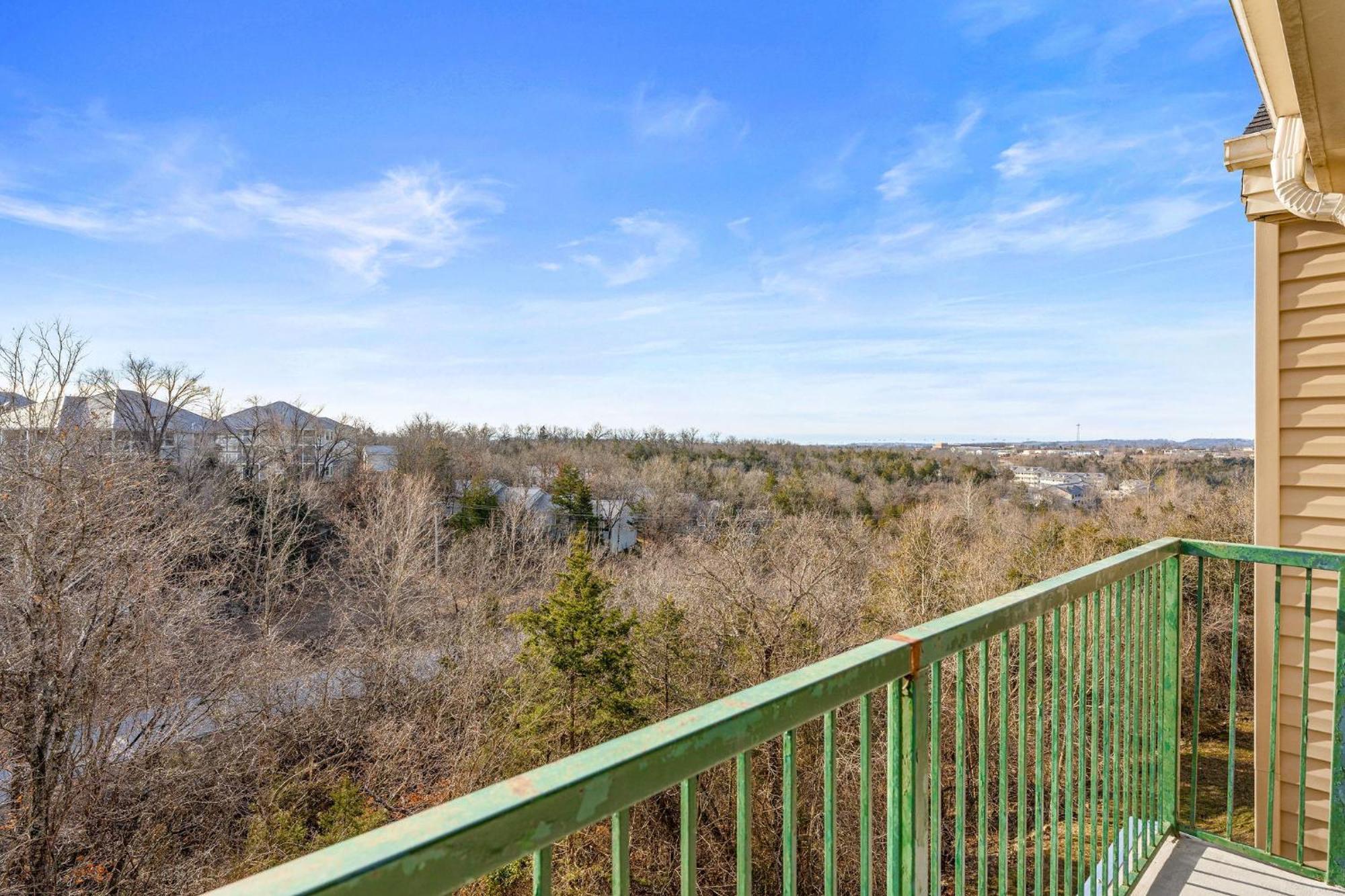 Cozy Top Floor 2Br Condo With View And Amenities!! Point Lookout Exterior photo